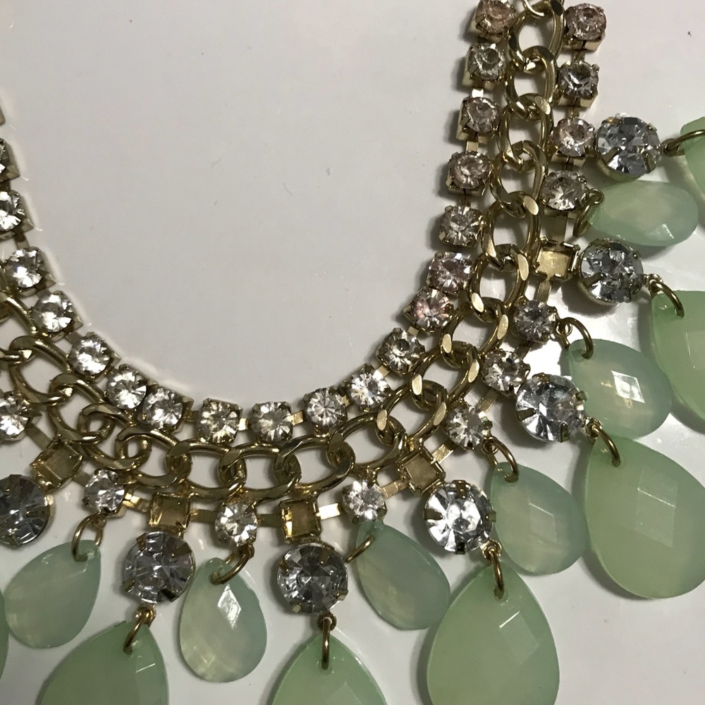 Statement necklace